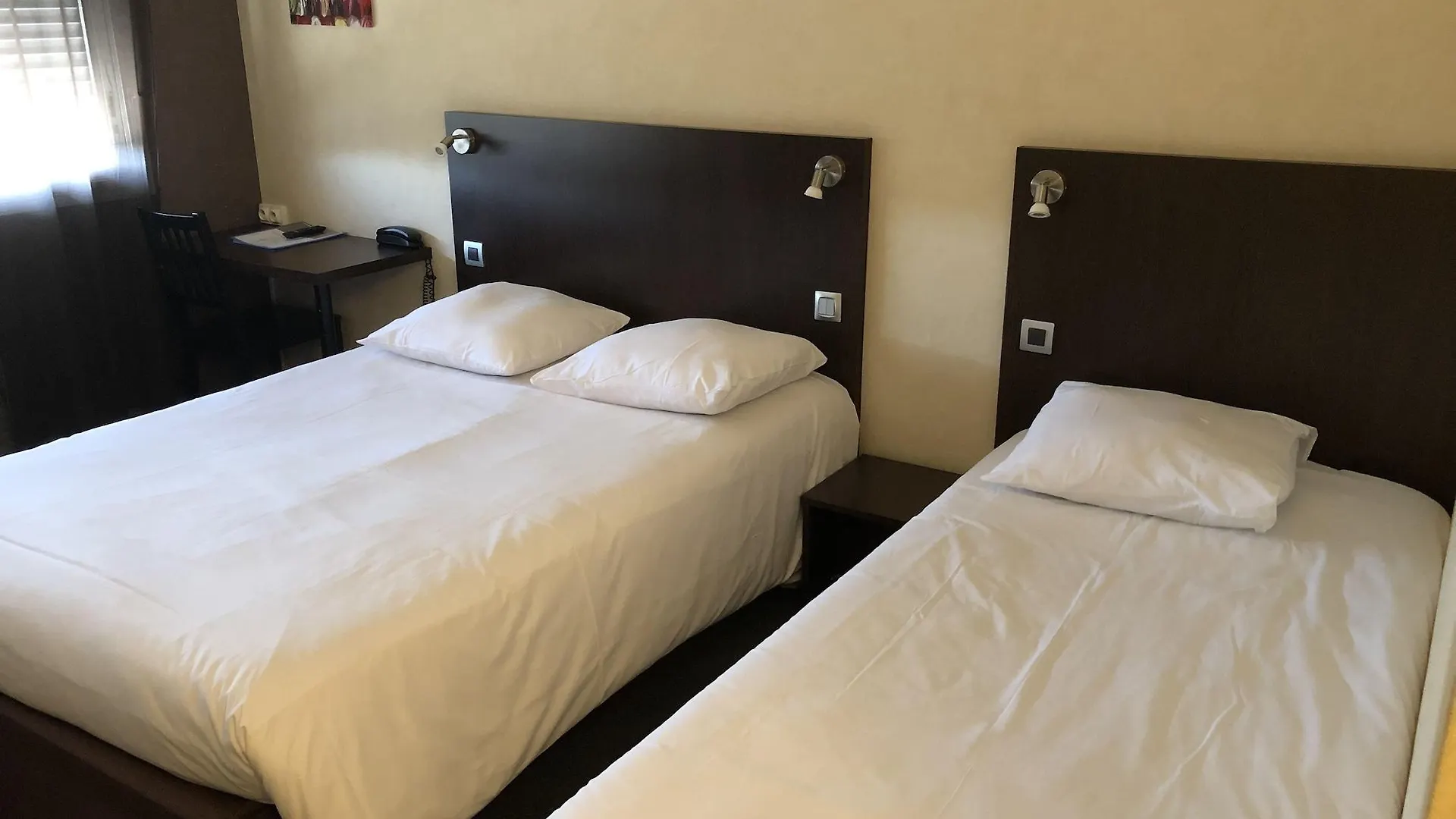 Adonis Lyon Est Hotel Artys Saint-Priest-en-Jarez