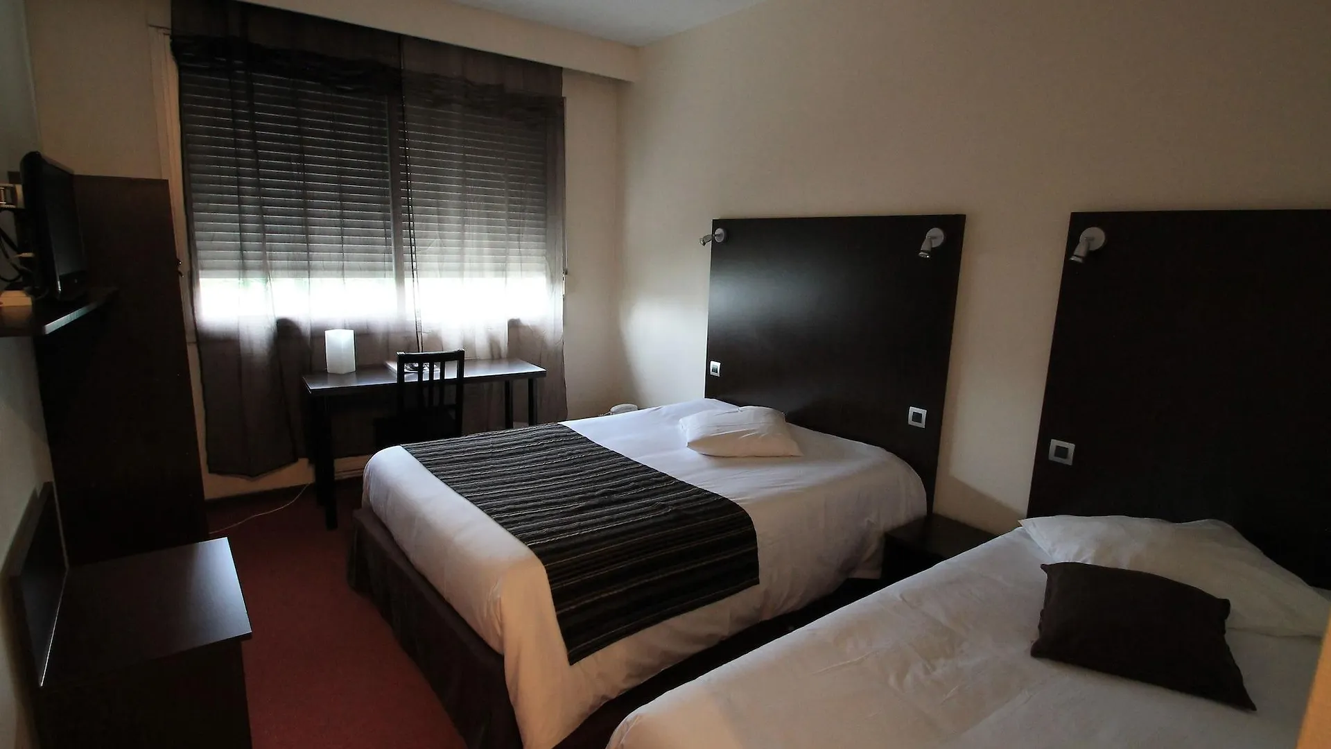 Adonis Lyon Est Hotel Artys Saint-Priest-en-Jarez